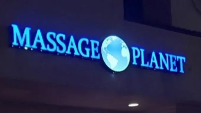 Massage Planet in Tarzana, CA